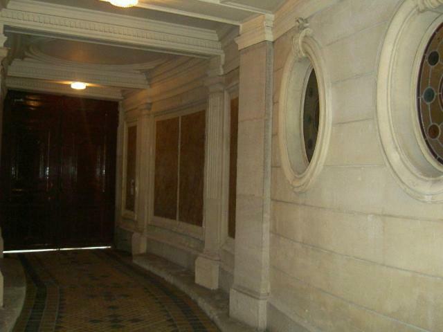 Appartement Large & Bright Apartment, Paris, Montmartre-opera, Picturesque Rue Des Martyrs