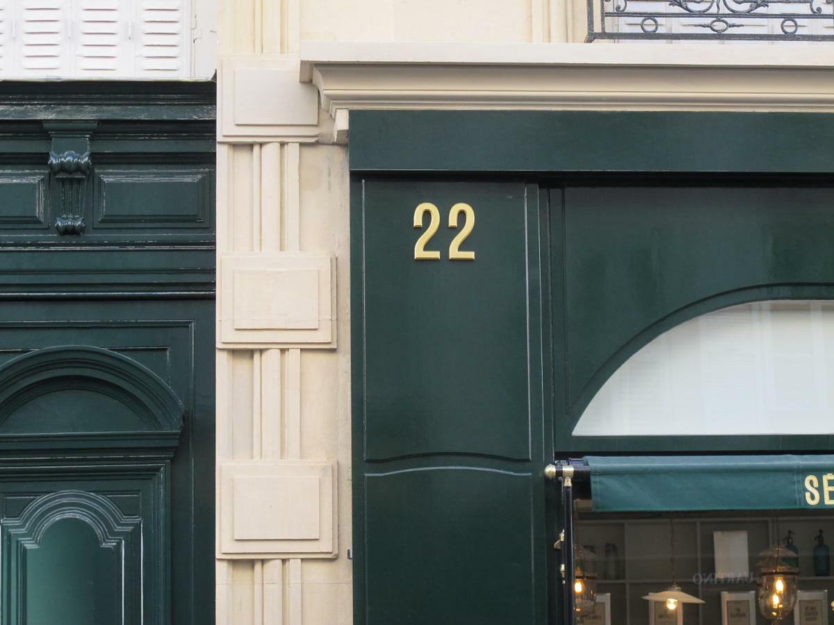 Large & Bright Apartment, Paris, Montmartre-opera, Picturesque Rue Des Martyrs Appartement