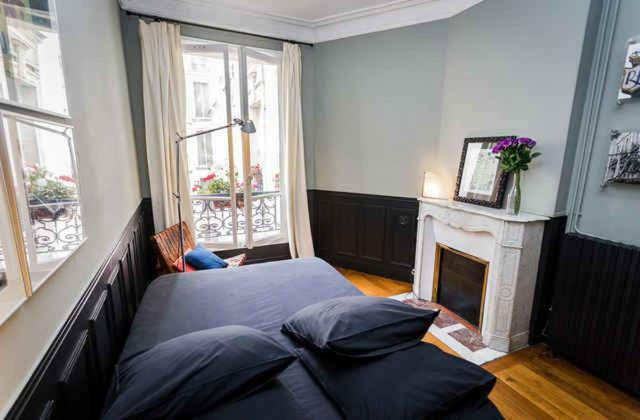 Large & Bright Apartment, Paris, Montmartre-opera, Picturesque Rue Des Martyrs * Parijs